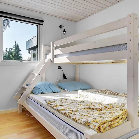 펜션 Solvpoppelvej Vaeggerlose Vi Bøtø By