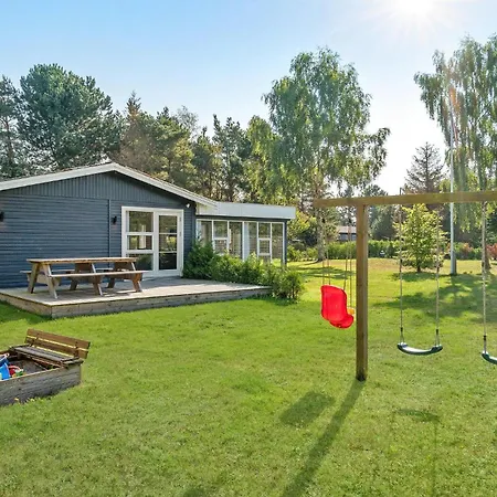 펜션 Solvpoppelvej Vaeggerlose Vi Bøtø By